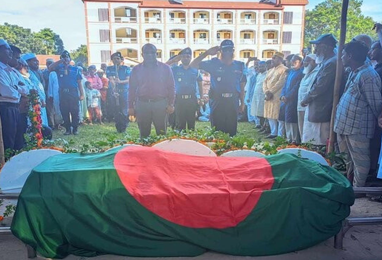 বেলাবতে শিক্ষাবিদ বীরমুক্তিযোদ্ধা আলাউদ্দিন আফ্রাদকে রাষ্ট্রীয় মর্যাদায় দাফন