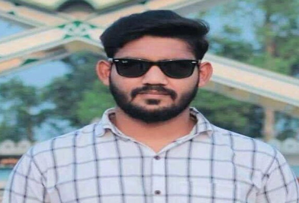 “স্বতন্ত্র প্রার্থীর নির্বাচন করলে অস্তিত্ব থাকবে না” বলে মনোহরদীতে ছাত্রলীগ নেতা গ্রেপ্তার