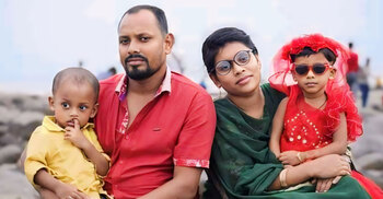 মেঘনায় ট্রলারডুবি স্ত্রী-ছেলে-মেয়েসহ এখনো নিখোঁজ কনস্টেবল,উদ্ধার অভিযান বন্ধ